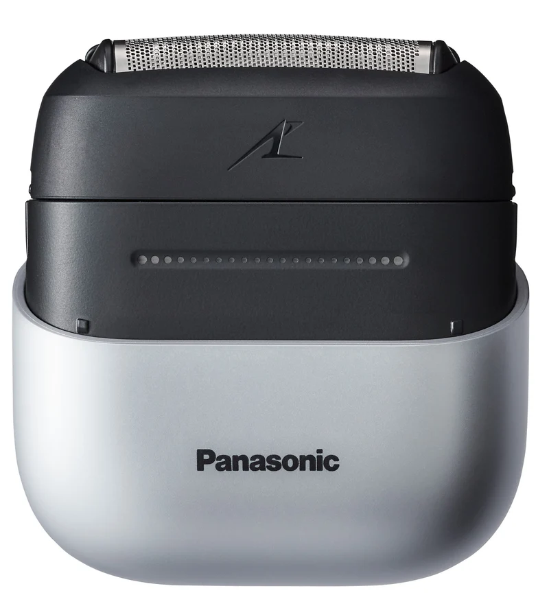 Panasonic ES-CM3B Rasoio Elettrico Serie 700s Compatto 3 Lame Ricarica USB