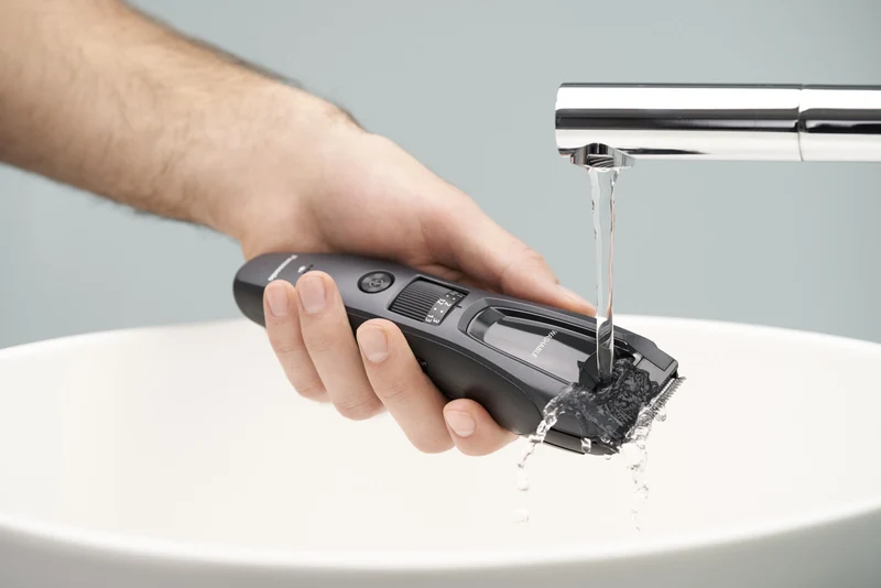 Panasonic Regolabarba e Tagliacapelli ER-GB62-H503 Nero 39 Lunghezze Ricaricabile